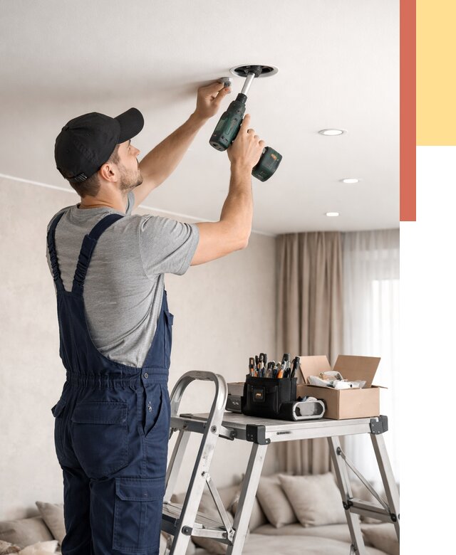 Установка и монтаж точечных светильников в натяжной потолок в Гусь-Хрустальном от 1926 руб. | ОТДЕЛОЧНИК-Гсь